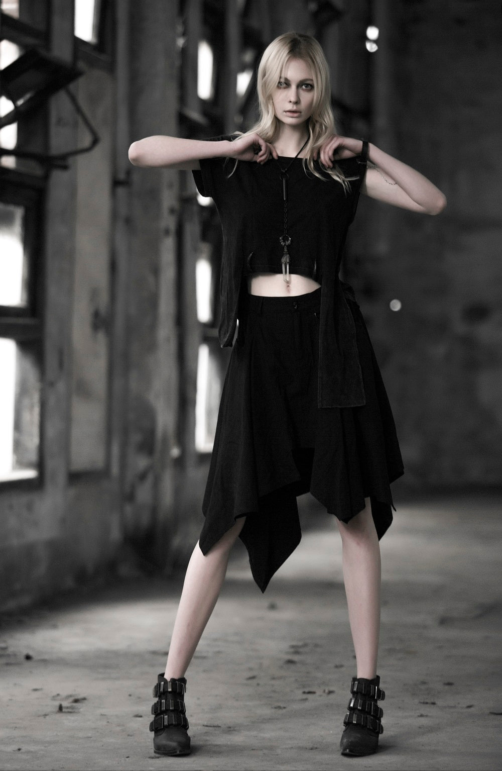 PQ-001 Zipped Adjustment black Gothic Skirt With Irregular Hem?-??Punk Rave Clothing