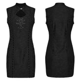 OQ-797LQF Elegant Sleeveless Gothic Dress with Embroidered Front Design