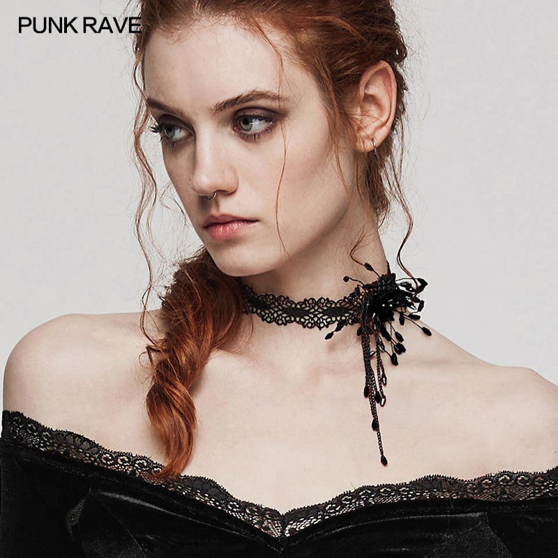 DS-572LHF GOTH Blood Drop Choker