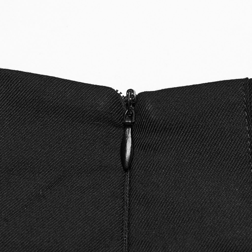OQ-804BQF Edgy Pleated Punk Skirt with Skull Buckle Details