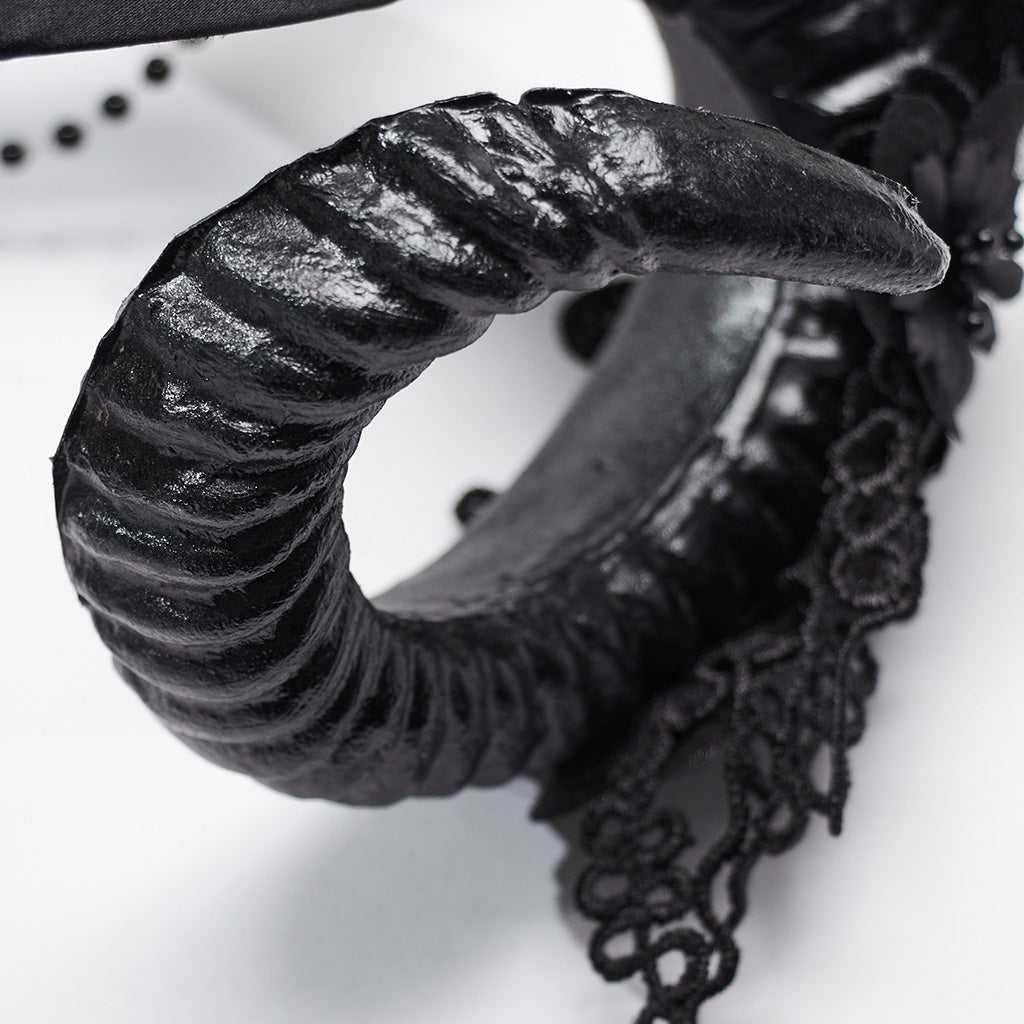 WS-661FSF Gothic Accessories Demon Horn Headdress with Lace and Chains?-??Punk Rave Clothing