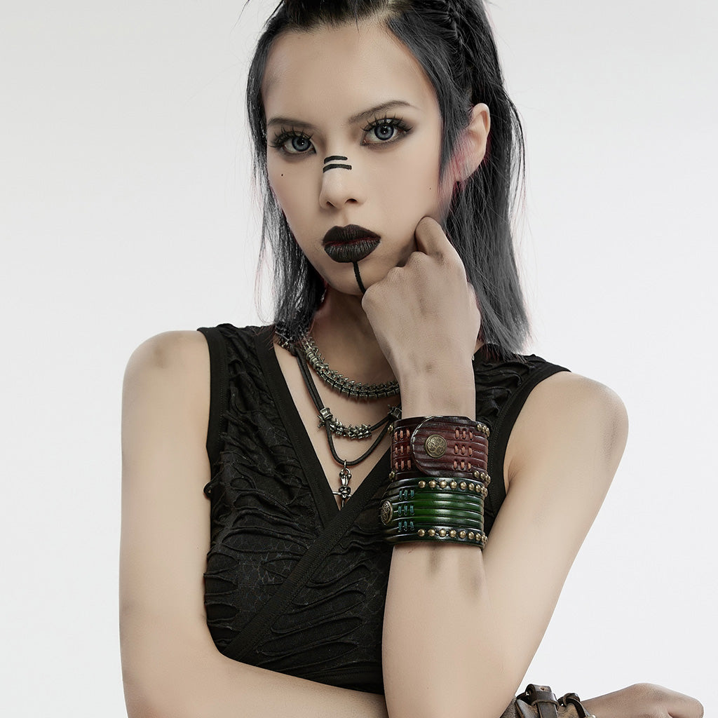 WS-712SSF Rustic Leather Rivet Cuff Punk Accessories Bold Design?-??Punk Rave Clothing