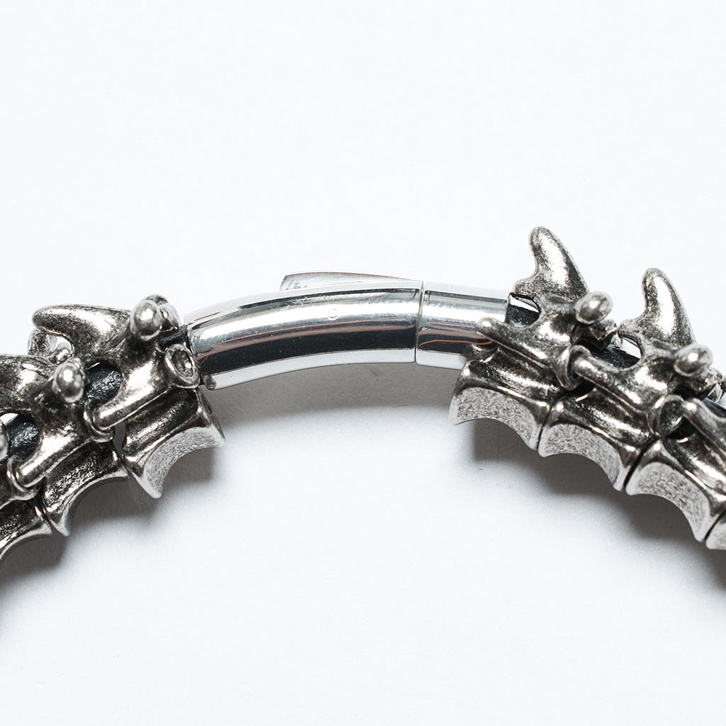 WS-719LHM Fierce Punk Skeleton Spine Choker Neckalce Statement Accessories?-??Punk Rave Clothing